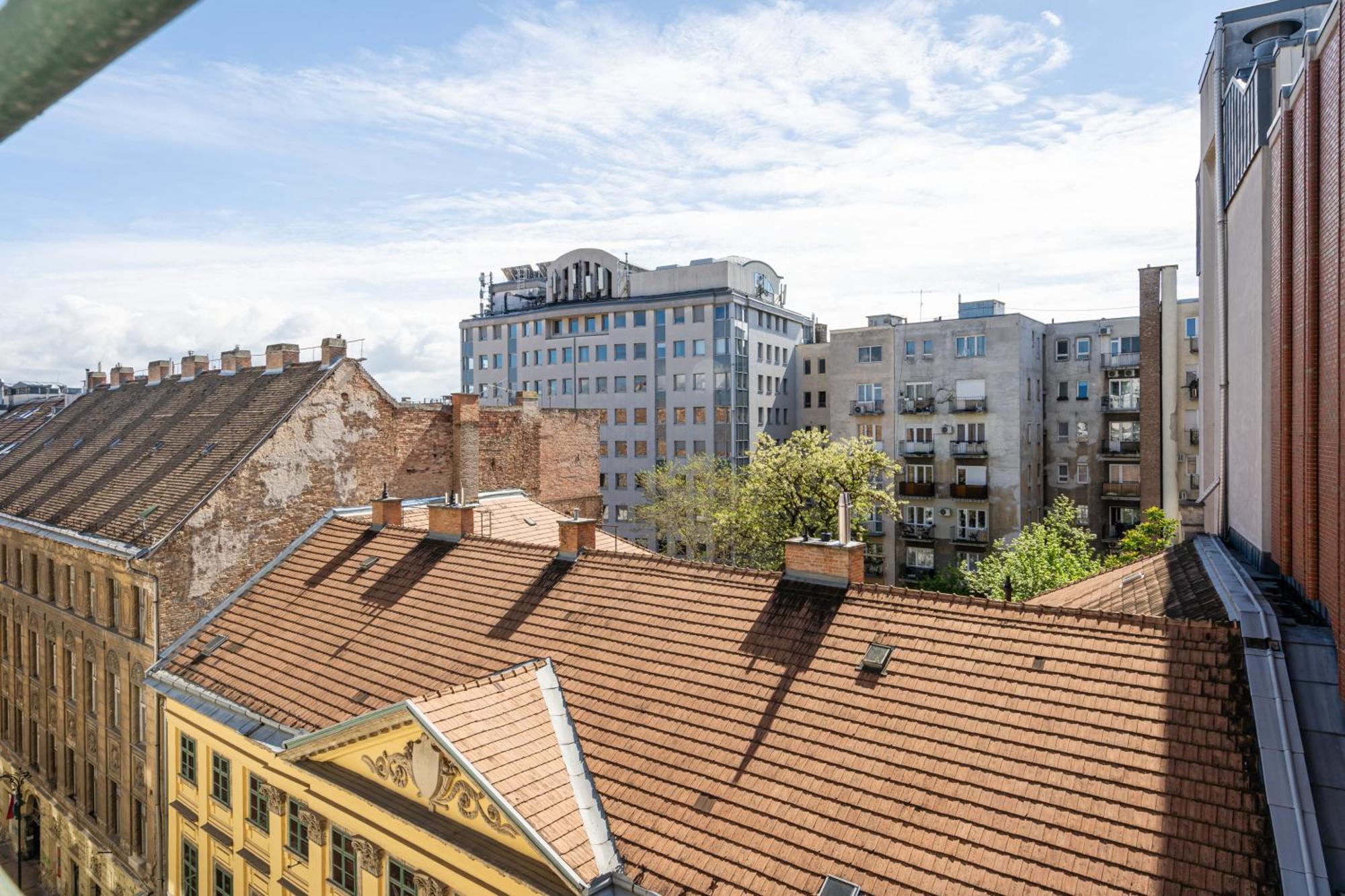 Neo Rooftop Home With Ac Budapest Exterior foto